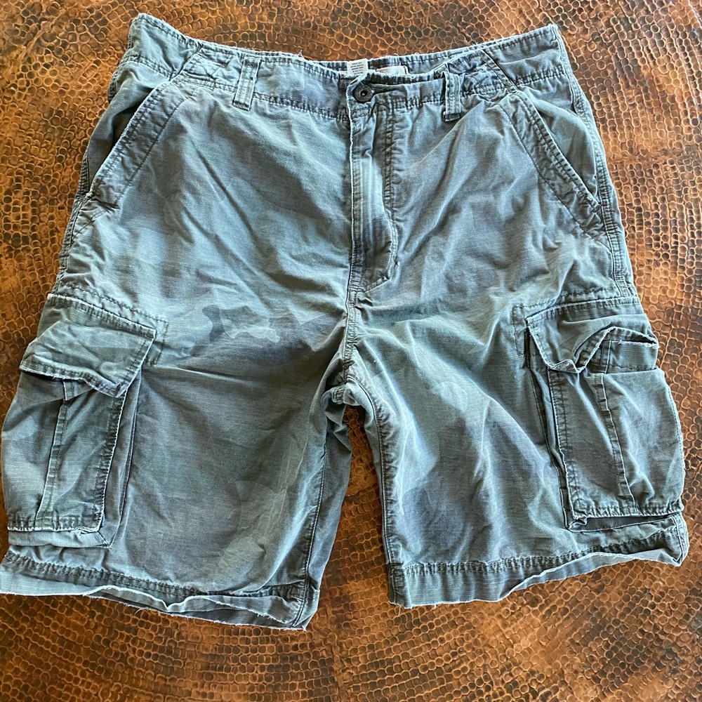 Men’s Cargo Camo Shorts
